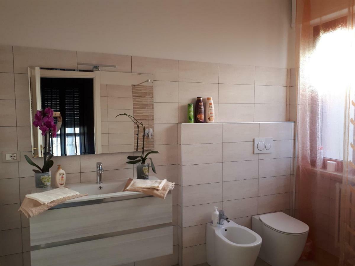 Casa Delle Orchidee Hotel อัลบา ภายนอก รูปภาพ