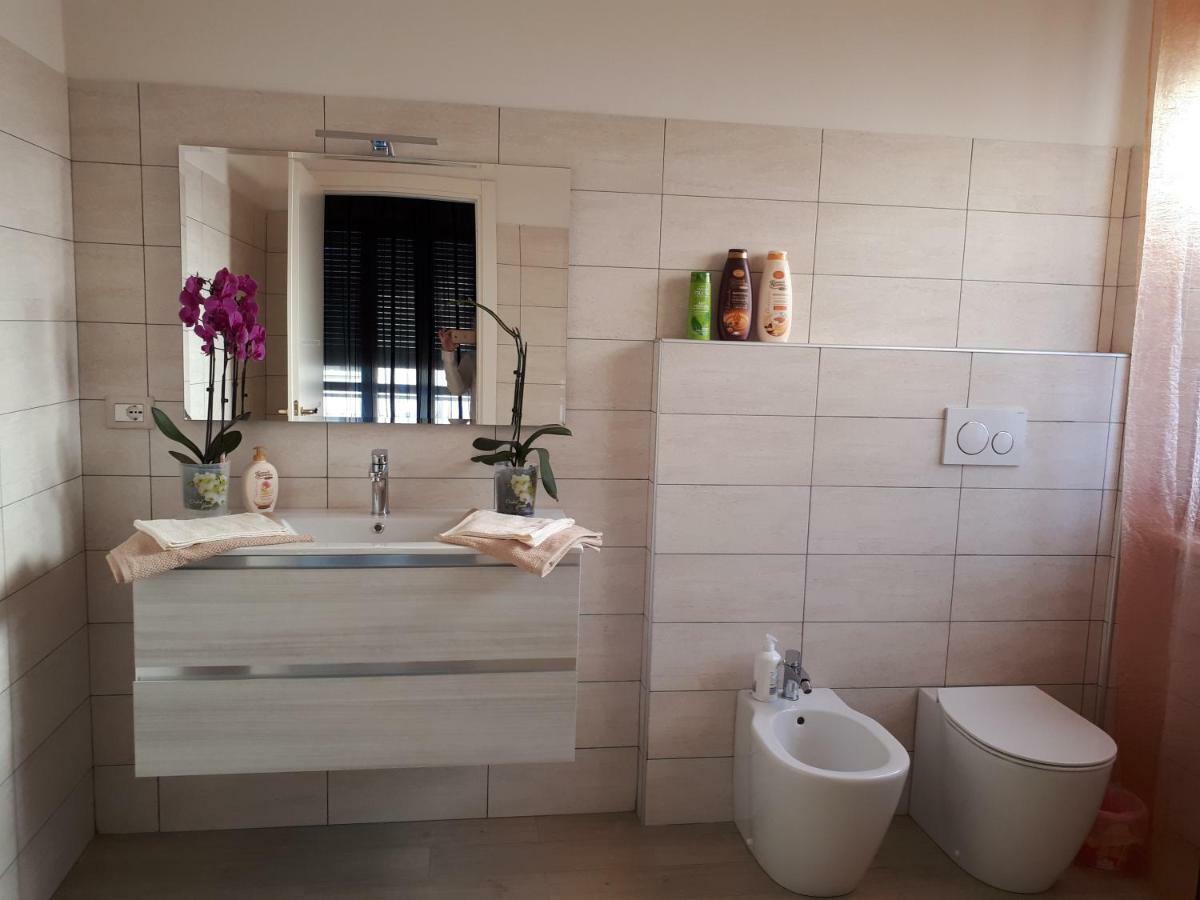 Casa Delle Orchidee Hotel อัลบา ภายนอก รูปภาพ